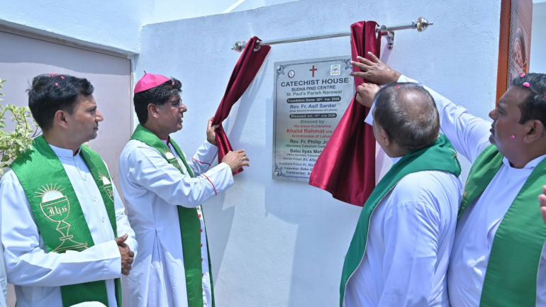 Khánh thành nhà mới cho các giáo lý viên ở nông thôn Punjab, Pakistan